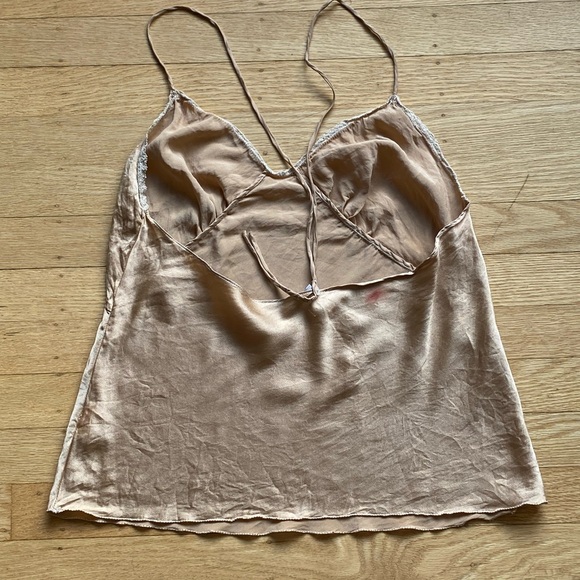 Vivian Ramsay 100% Silk Gold Tank - Picture 3 of 4